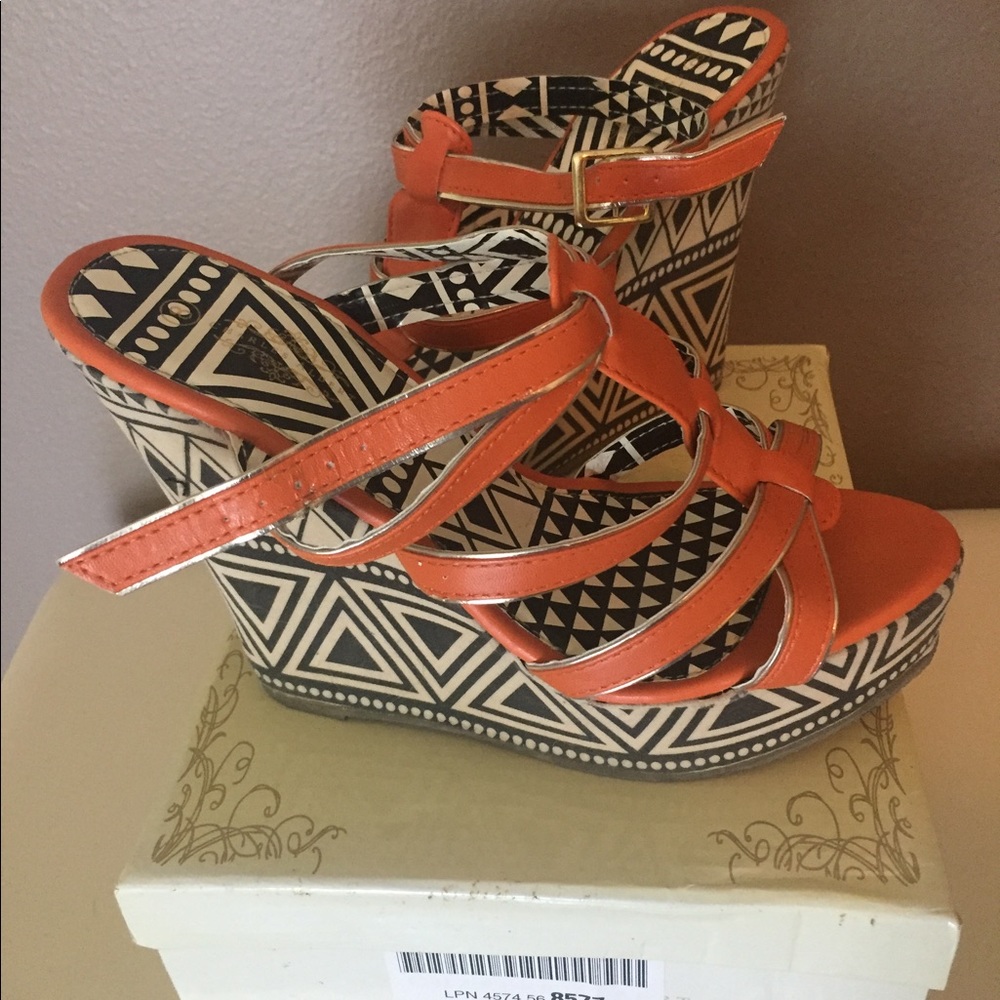 Women’s Orange and Gold Trimmed Wedges
